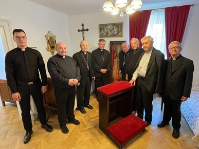 /A/2024/4/F/Krasic umirovljeni biskupi 2024 (2).jpeg