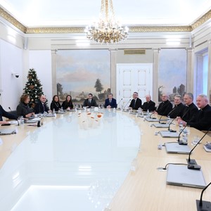 Nastavljen dijalog Vlade i HBK-a o temama važnim za hrvatsko društvo