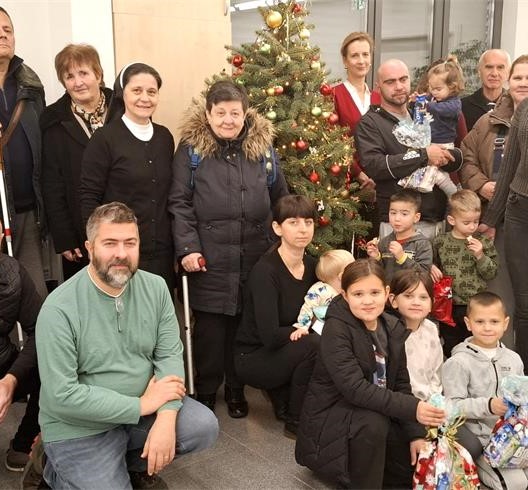 Vjerna darovateljica iz Južne Kalifornije darovala obitelji u potrebi posredstvom zagrebačkog Caritasa