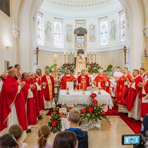 Biskup Mrzljak predvodio misno slavlje u Krašiću prigodom 128. rođendana bl. Alojzija Stepinca