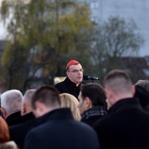 Govor kardinala Bozanića prigodom otkrivanja spomenika dr. Franji Tuđmanu i molitva za Domovinu