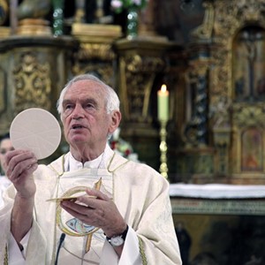 „Svećenik i redovnik, fratar koji radosno slijedi Isusa Krista i ljudima pokazuje da ih Bog ljubi“