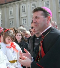 Biskup Šaško predvodio misu za poginule u obrani Vukovara i Hrvatske