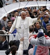„Kad dođe u moju kuću, poljubit ću noge papi Franji”  
