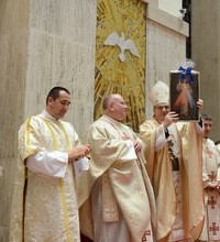 Kardinal Bozanić predslavio euharistijsko slavlje u svetištu sv. Antuna Padovanskog na Svetom Duhu