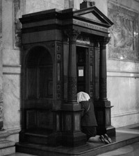 Cjelodnevno ispovijedanje u zagrebačkoj katedrali