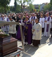 Sažalnica zagrebačkog nadbiskupa kardinala Josipa Bozanića u povodu smrti fra Bonaventure Dude