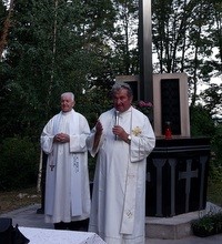 Molitveno slavlje na mjestu starodrevne kapelice Presvetoga Trojstva
