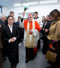 Kardinal Bozanić blagoslovio Caritasovu Kuću za mlade bez odgovarajuće roditeljske skrbi „Da život imaju“ 