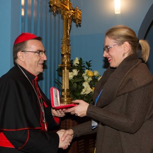 Spomen-medalja povodom završetka zasjedanja Druge sinode Zagrebačke nadbiskupije