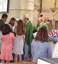 Biskup Šaško krstio Josipa, šesto dijete u obitelji Karmen i Tomislava Kučko