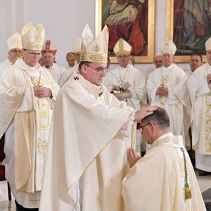 Mons. Bože Radoš zaređen za biskupa Varaždinske biskupije