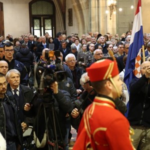  Kardinal Bozanić predvodio Misu za Domovinu i pokojnoga prvog predsjednika Republike Hrvatske dr. Franju Tuđmana