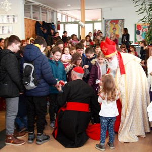 Blaženi Alojzije Stepinac i sveti Nikola na zagrebačkoj Trnjanskoj Savici
