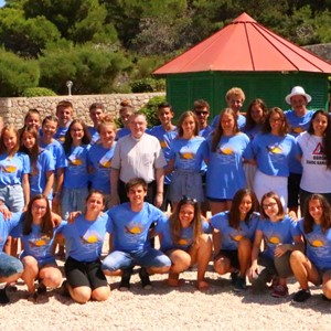 Kardinal Bozanić mladima: Slušajući vas, čovjek može doživjeti što je to Crkva