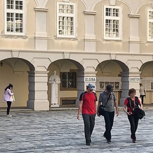 Tisuće posjetitelja tijekom ljeta razgledalo ponuđene sadržaje u arkadama Nadbiskupskog dvora