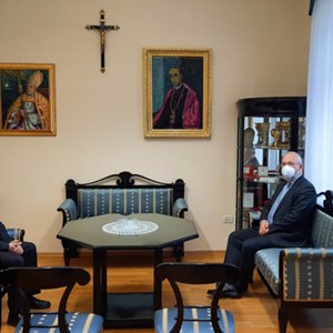 Kardinal Josip Bozanić primio hrvatskoga veleposlanika pri Svetoj Stolici Nevena Pelicarića
