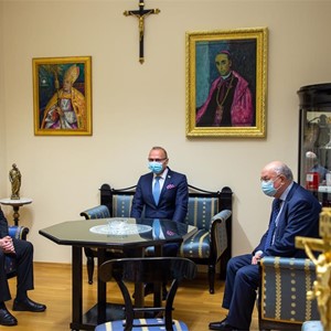 Kardinal Bozanić susreo se s ministrom Grlić Radmanom