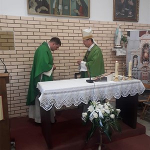 „O Čučerje dolica kak jako srećna si, da Marija Devica milošće tu deli“