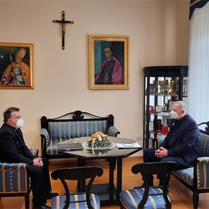 Kardinal Josip Bozanić susreo se s potpredsjednikom Vlade Republike Hrvatske i ministrom unutarnjih poslova dr. Davorom Božinovićem