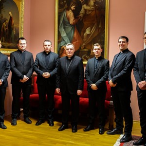 Kardinal Bozanić uručio dekrete ovogodišnjim đakonima