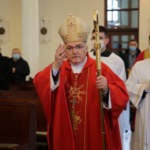 Uskrsna poruka nadbiskupa zagrebačkog kardinala Josipa Bozanića