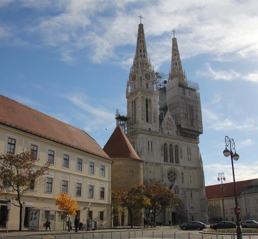 Očitovanje potpore Zagrebačke nadbiskupije zdravstvenim djelatnicima u obrani života