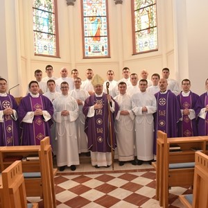 Postavljanje u službu akolitata u Nadbiskupskom bogoslovnom sjemeništu
