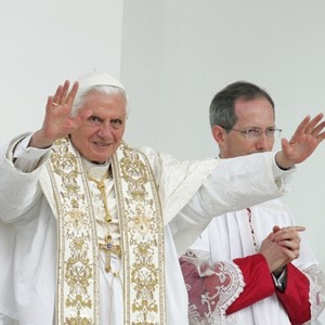 Umro je papa emeritus Benedikt XVI.