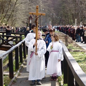 Biskup Gorski predvodit će Križni put za osobe s invaliditetom na „Šumskoj stazi Bliznec“