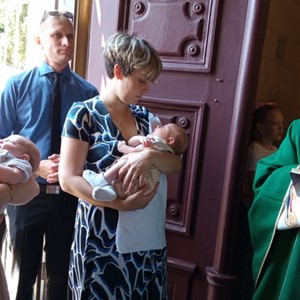 U župi Navještenja Blažene Djevice Marije u Velikoj Gorici kršteni: Pavao, peto dijete u obitelji Čatalinac i Josip, četvrto u obitelji Vidalina 