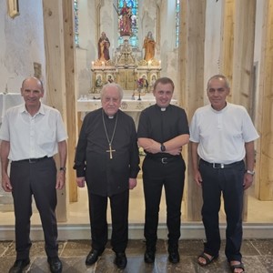 Kardinal Rode u Župi Uznesenja BDM u Novigradu na Dobri