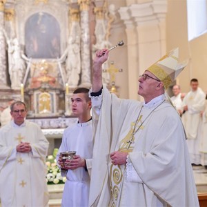 Nuncij Giorgio Lingua blagoslovio nove vitraje u crkvi Sv. Franje Ksaverskog u Zagrebu