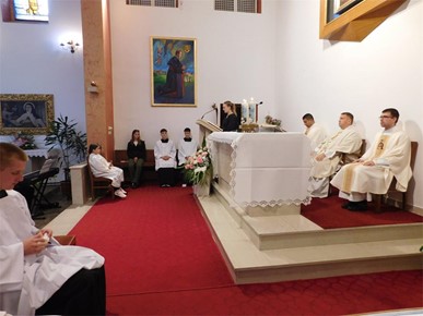 /A/2024/10/A/Proslavljen blagdan sv. Male Terezije u Stepinčevu Karmelu2024 (2).jpg