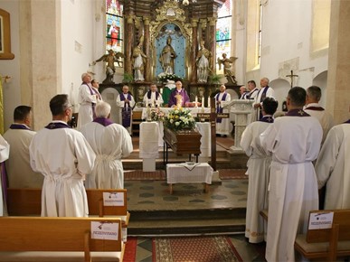 /A/2024/10/A/​Sprovodna misa i ispraćaj vlč. Franje Sobočana2024 (2).JPG