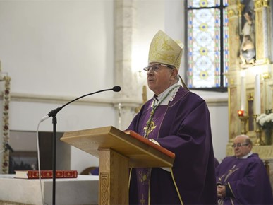 /A/2024/12/A/Biskup Gorski blagoslovio obnovljenu župnu crkvu u Donjoj Stubici (10).JPG