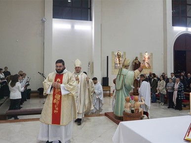 /A/2024/12/C/Biskup Martinović predvodio slavlje na blagdan sv. Nikole u zagrebačkoj Dubravi (4).jpg