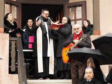 /A/2024/12/D/Blagoslovljen kamen temeljac budućeg prihvatilišta za bolesnike na Vrhovcu (4).jpg