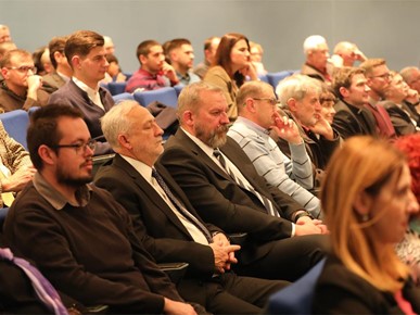 /A/2024/12/E/Predbožićni susret predstavnika crkvenih ustanova, zajednica i udruga s nadbiskupom Kutlešom2024 (7).JPG