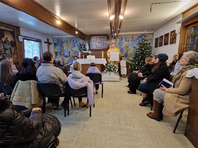 /A/2024/12/E/Proslava svetkovine Božića u Župi Rođenja Isusova na Kajzerici2024 (1).jpg