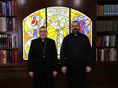 /A/2024/12/F/Kardinal Bozanić primio provincijala Sebastiana Šujevića.JPG