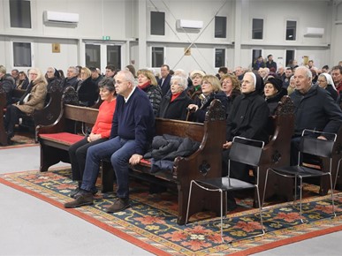 /A/2024/12/Kardinal Bozanić slavio misu bdjenja svetkovine Rođenja Gospodinova/Kardinal Bozanić slavio misu bdjenja svetkovine Rođenja Gospodinova (7).JPG