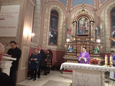 /A/2024/2/A/24. Biblijsko bdjenje u župi Navještenja BDM u Velikoj Gorici (4).jpg