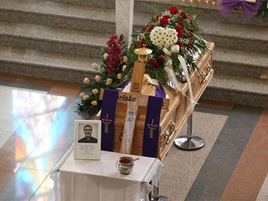 /A/2024/3/A/240304 sprovod vlč. Marinka Goleka (14).JPG