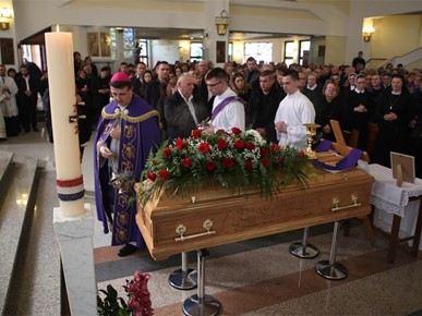 /A/2024/3/A/240304 sprovod vlč. Marinka Goleka (25).JPG