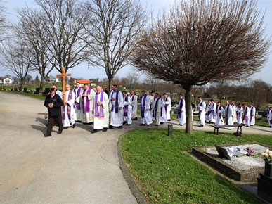 /A/2024/3/A/240304 sprovod vlč. Marinka Goleka (30).JPG