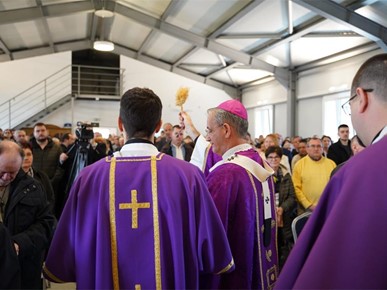 /A/2024/3/A/Spansko blagoslov bogosluznog prostora (40).jpeg