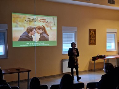 /A/2024/3/B/U Sesvetskim Selima održana predavanja za roditelje, krizmanike i mlade2024 (2).jpg