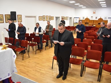 /A/2024/3/C/240311 Susret župnika sjemeništaraca s odgojiteljima u Međubiskupijskom sjemeništu (2).jpg