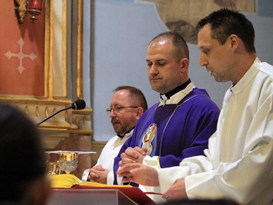 /A/2024/3/C/Duhovna obnova za volonetre i zaposlenike Caritasa Zagrebačke nadbiskupije održana u Mariji Bistrici2024 (3).jpg